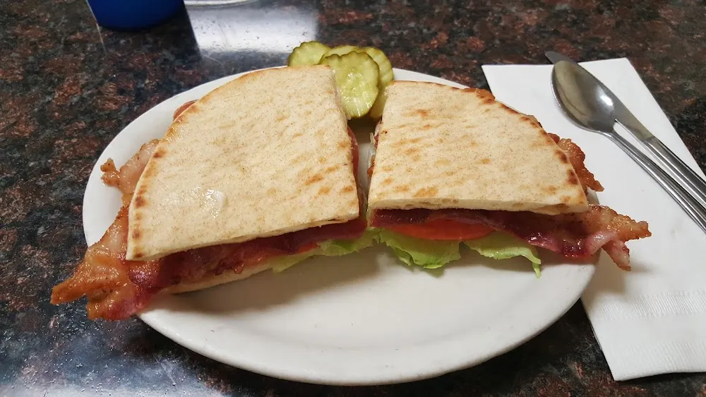 Pita blt Sandwich
